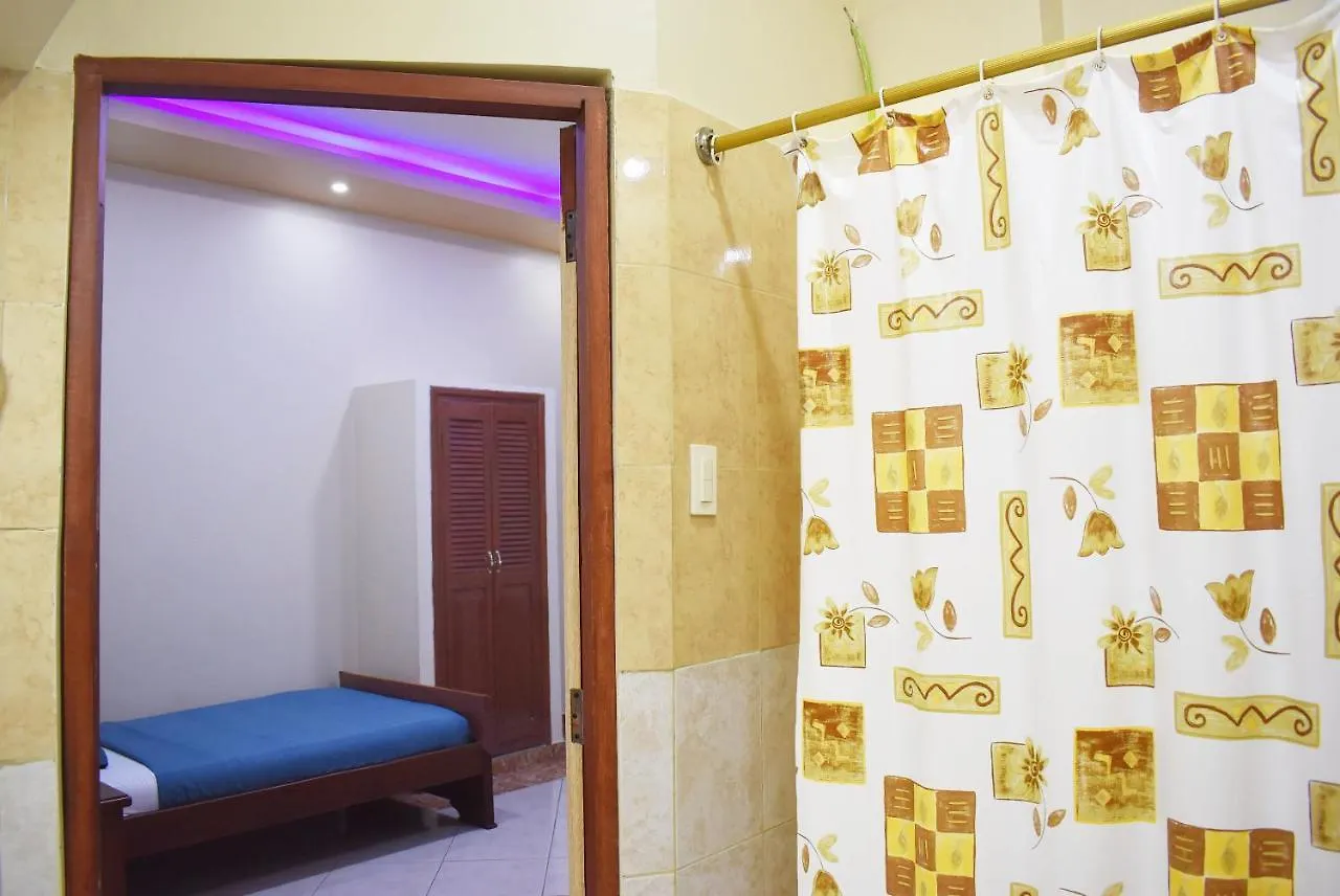 Pensión Hostal Galapagos - Guayaquil