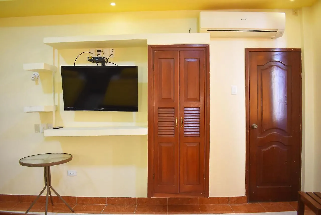 Pensión Hostal Galapagos - Guayaquil