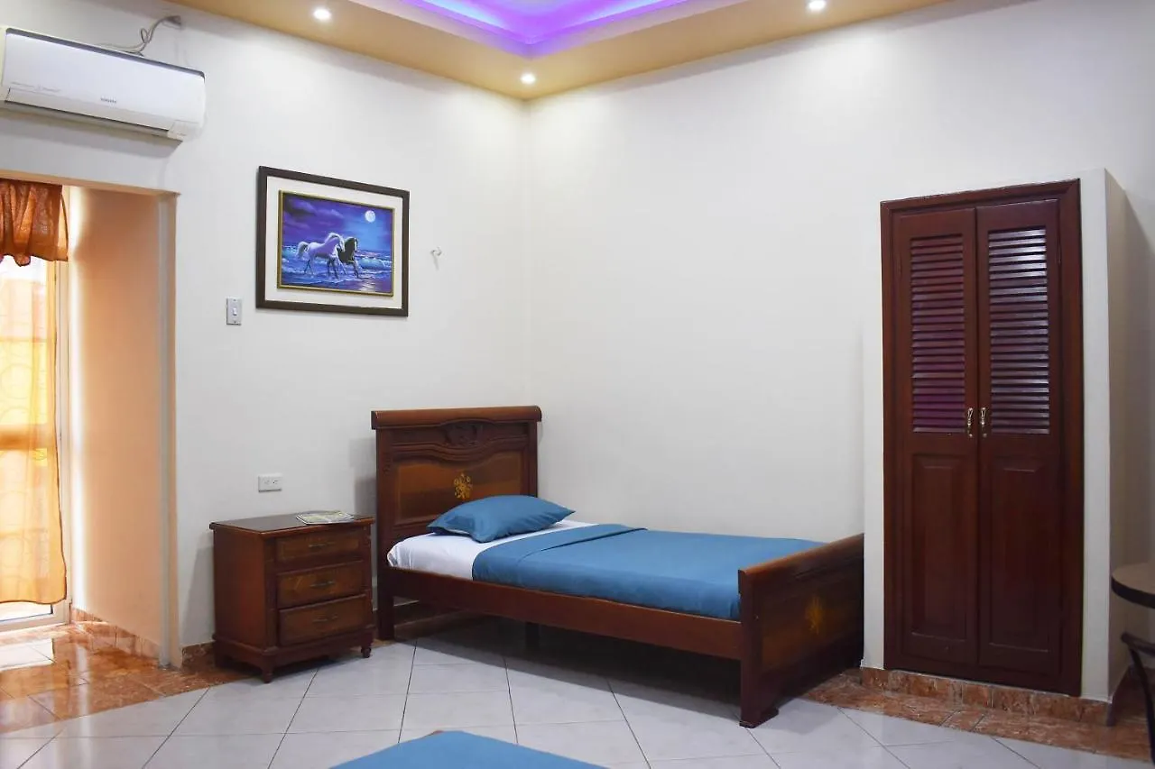 Hostal Galapagos - Guayaquil Pensión