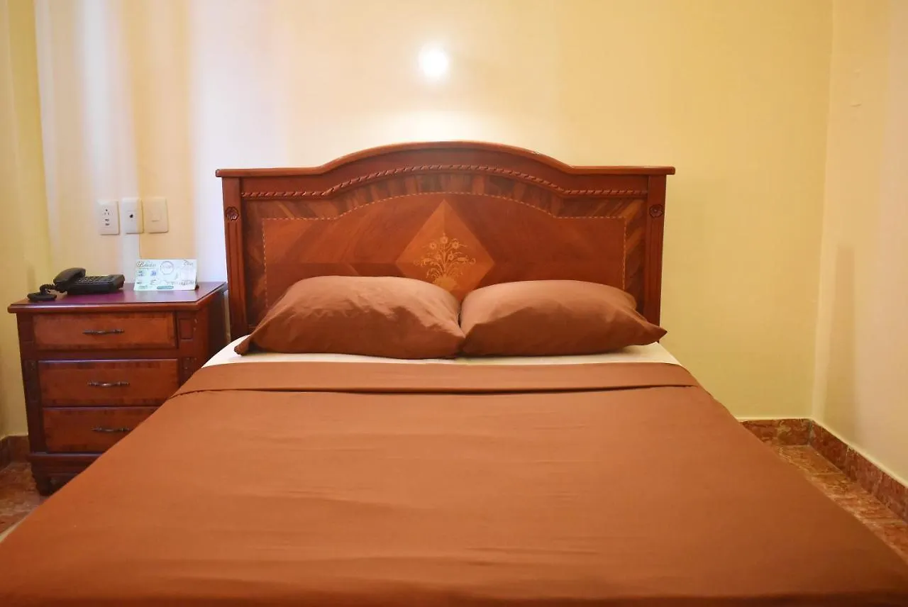 Pensión Hostal Galapagos - Guayaquil Ecuador