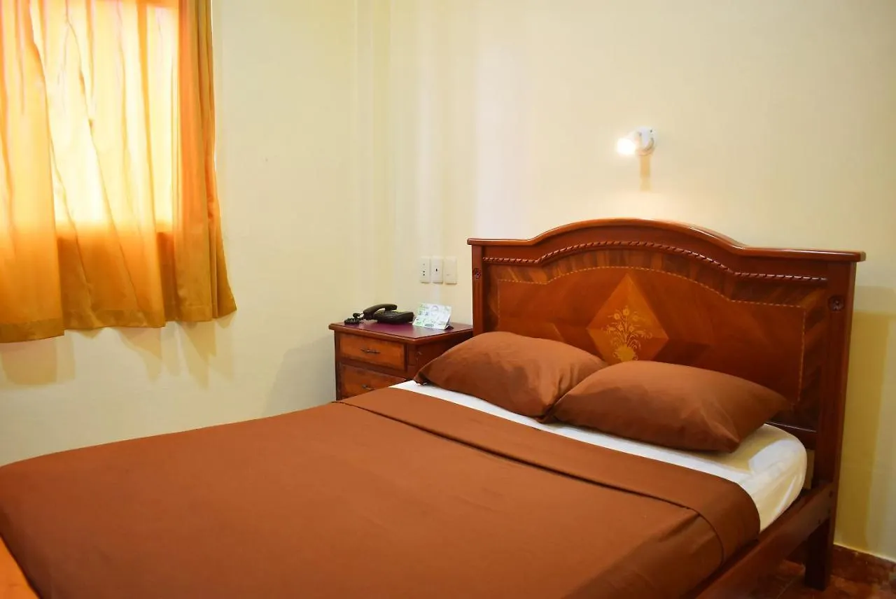 Hostal Galapagos - Guayaquil Pensión