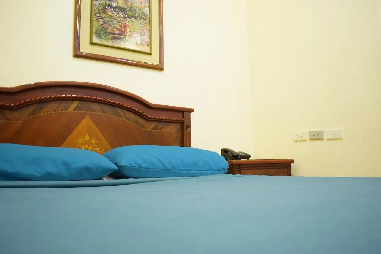 Hostal Galapagos - Guayaquil Ecuador